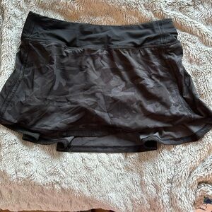 Lululemon Tennis Skirt- Camo Print- Size Reg 6